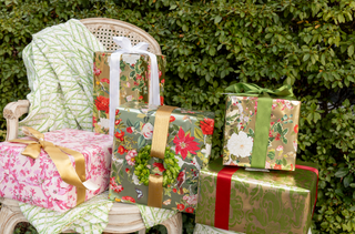 Gift Wrap House: The Garden