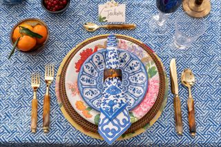 Mix & Match Spring On The Table