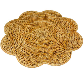 Rattan Scallop Round Placemat-Honey Ttop Rattan Scallop Round Placemat